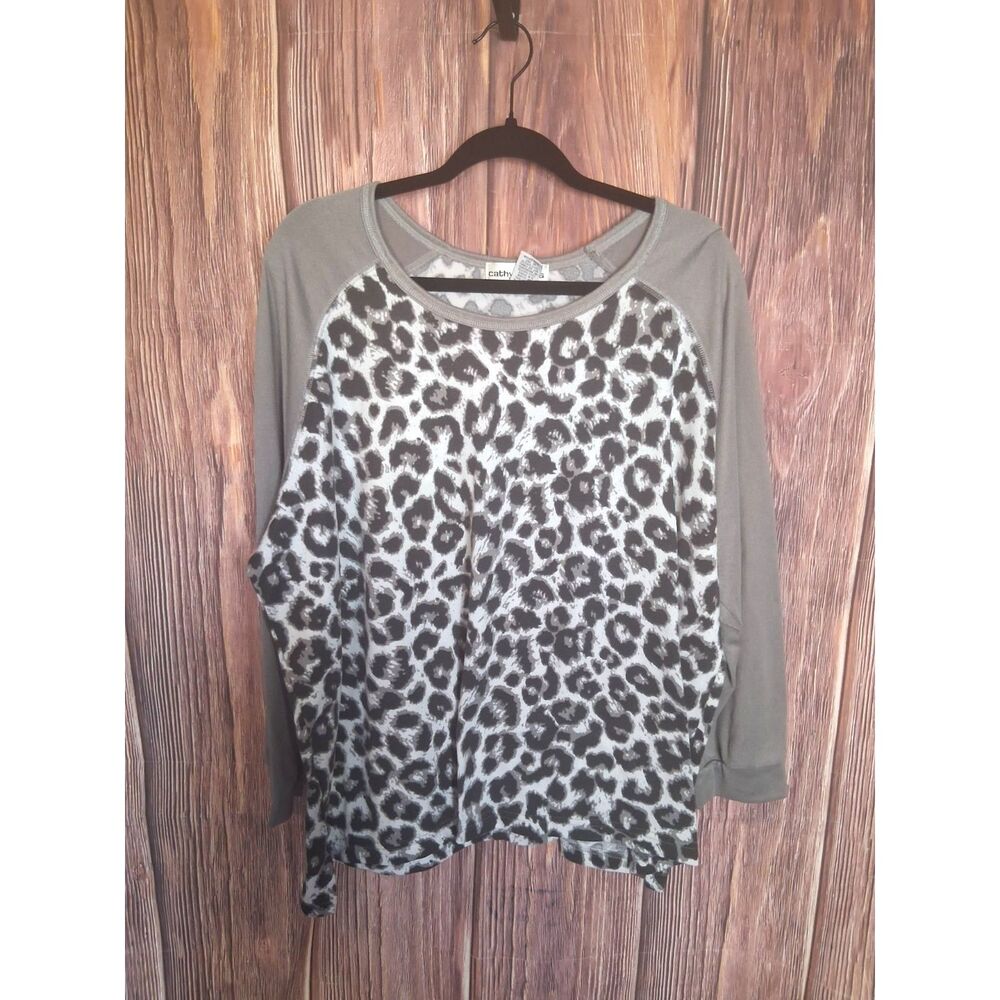 Cathy daniels leopard print long raglan sleeve scoop neck size 2Xl